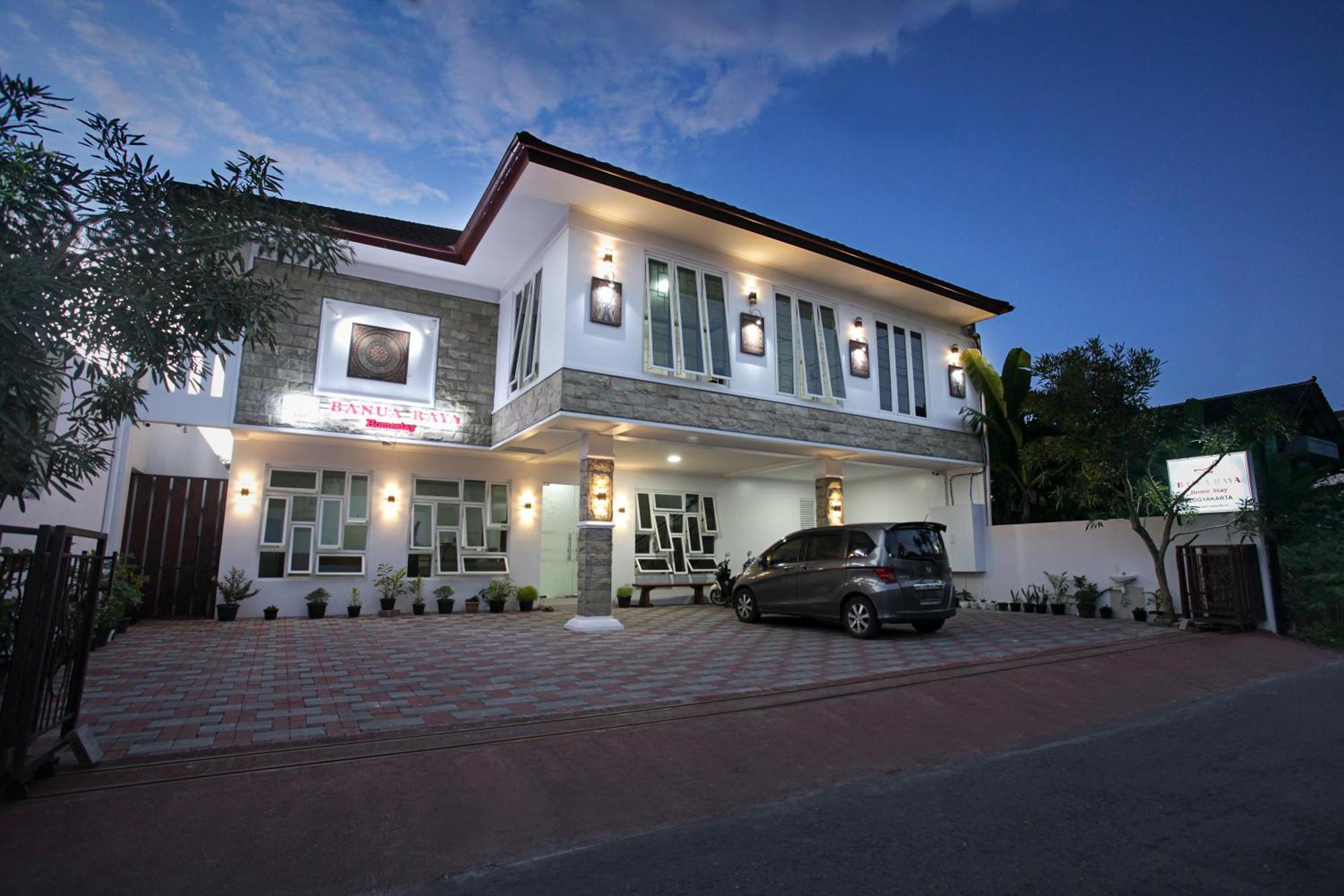 Banua Raya Homestay Джок'якарта Екстер'єр фото